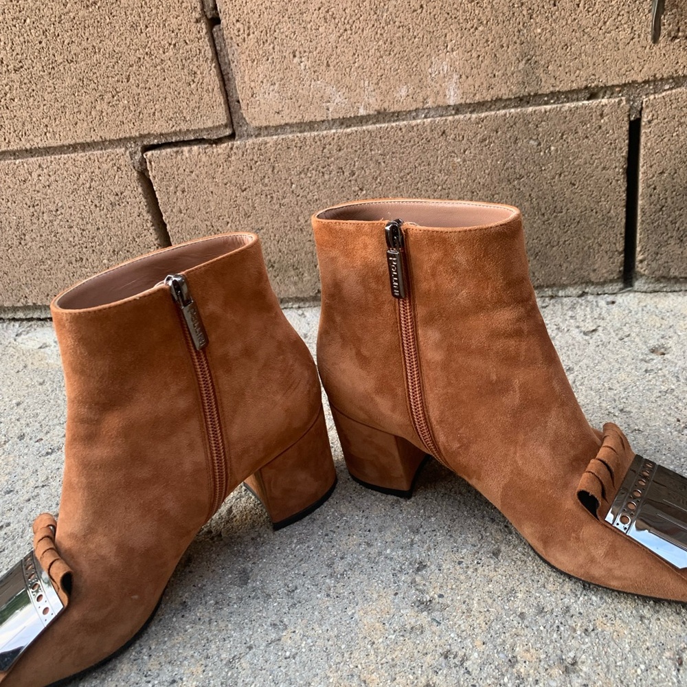 Pollini Suede Ankle Kiltie boots -size 38 - Picture 3 of 7